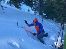 The snow continues to weaken, but still is not showing signs of instability since there is nothing on top of the weak snow.