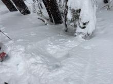 Sluff in new storm snow near 7,000'