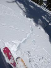 Cracking only when undercut of a section of 4F to 1F hardness slab over F hard graupel.